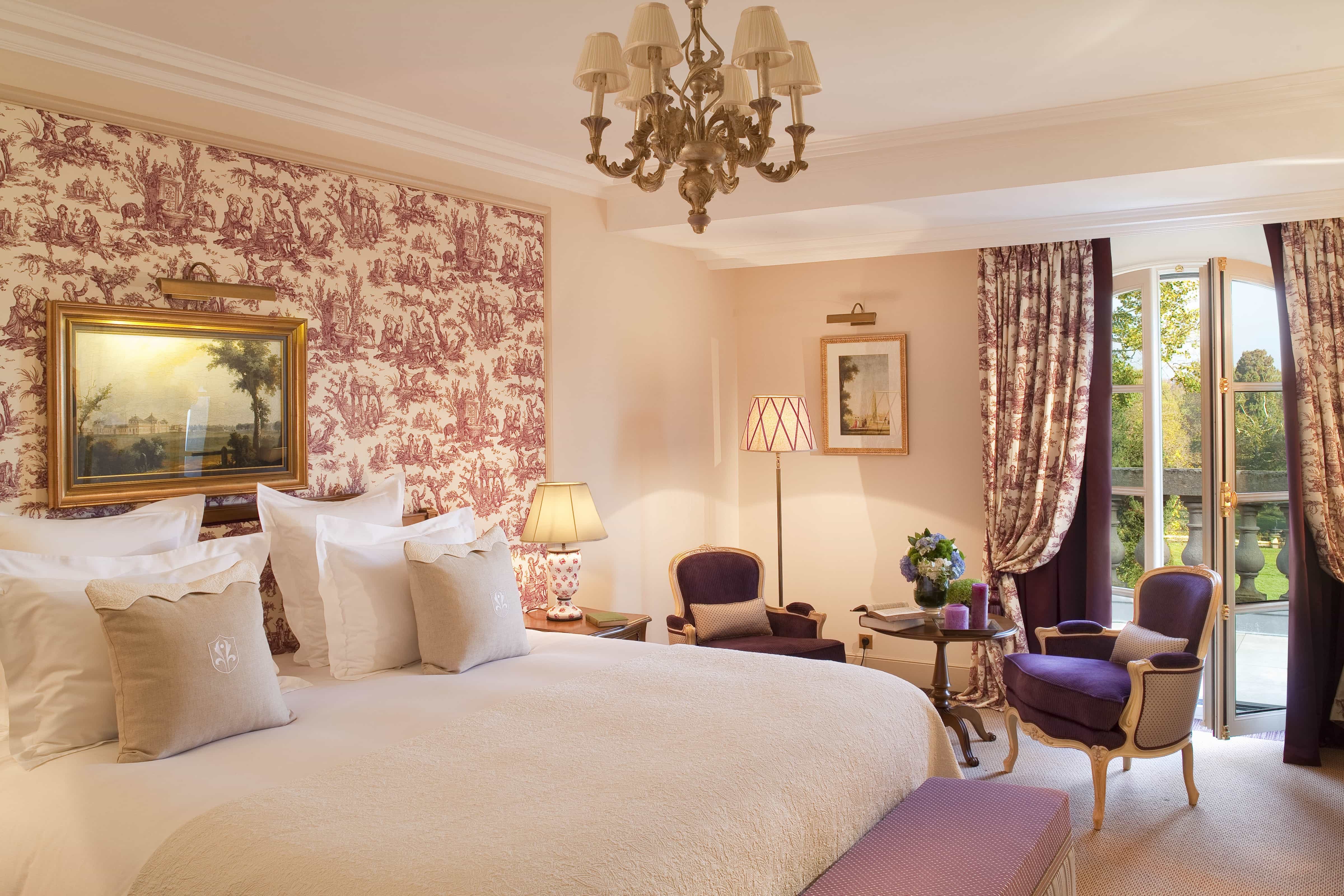 Suite Premium Prestige Terrasse Auberge Du Jeu Du Paume Chantilly Low