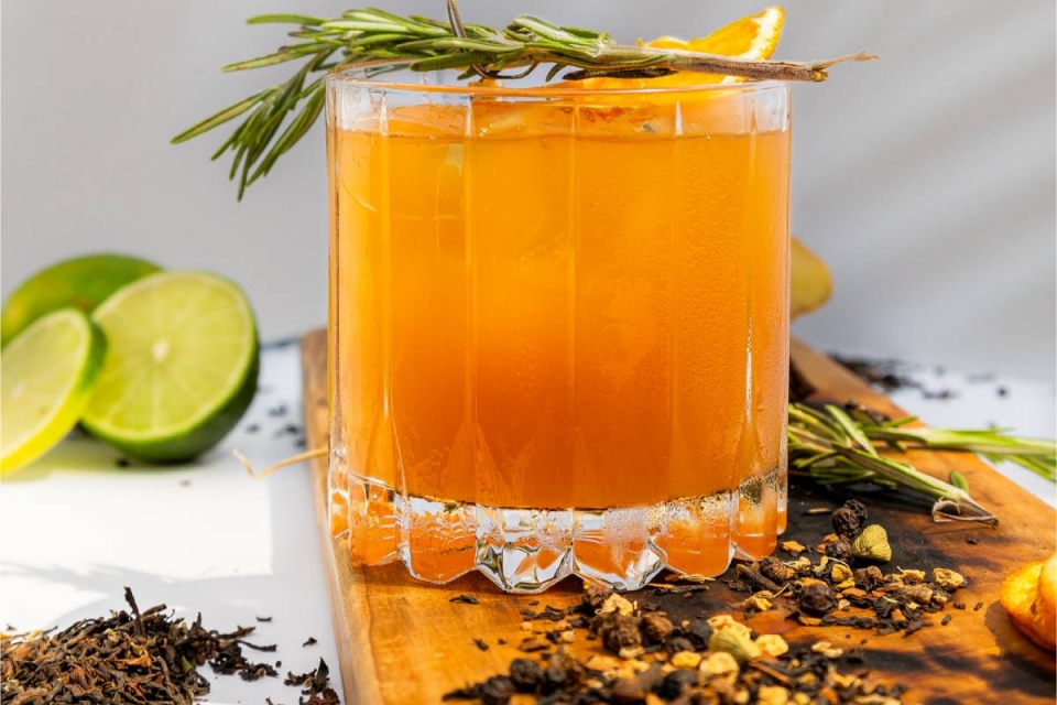 Os novos cocktails da Torre Vasco da Gama narram a viagem até à Índia