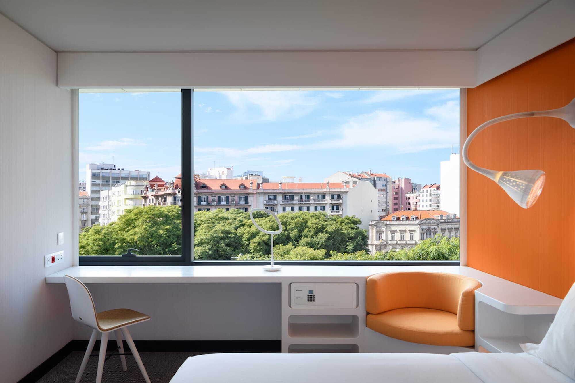 Evolution Lisboa Hotel Cool City Room