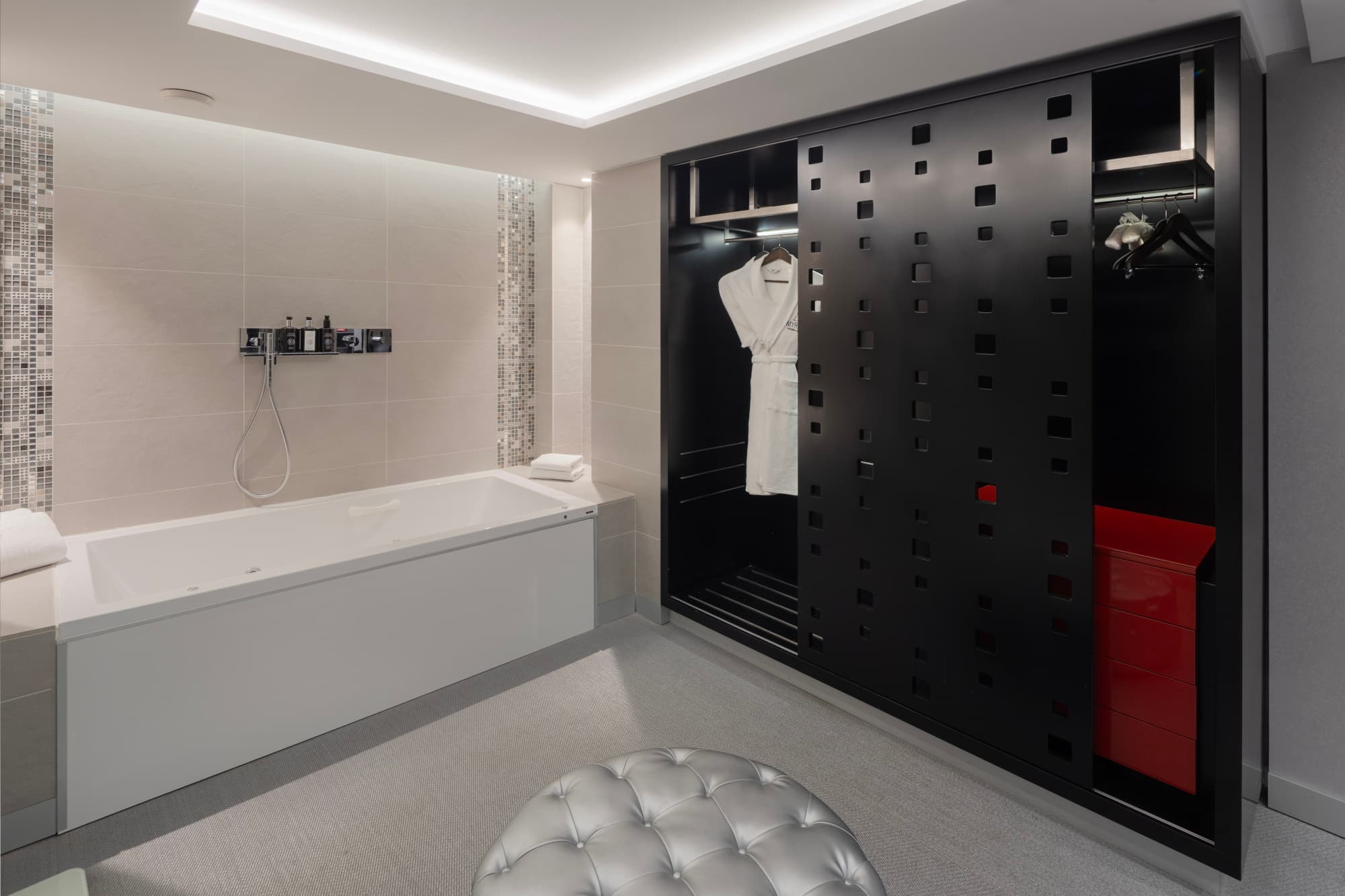 Suites