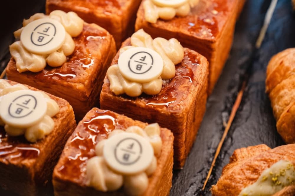 Bread & Friends - Croissant Cubes com creme